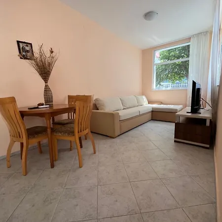 Pirop City Apartman *
